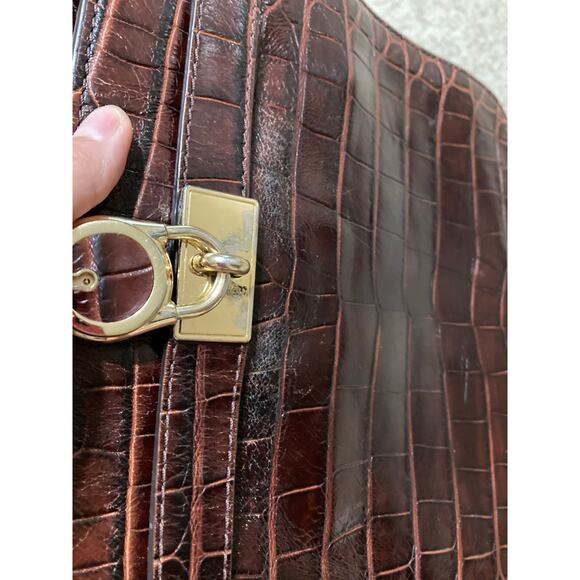 MICHAEL KORS EMBOSSED ANIMAL PRINT WOMENS CROSSBODY BAG - Picture 16 of 16